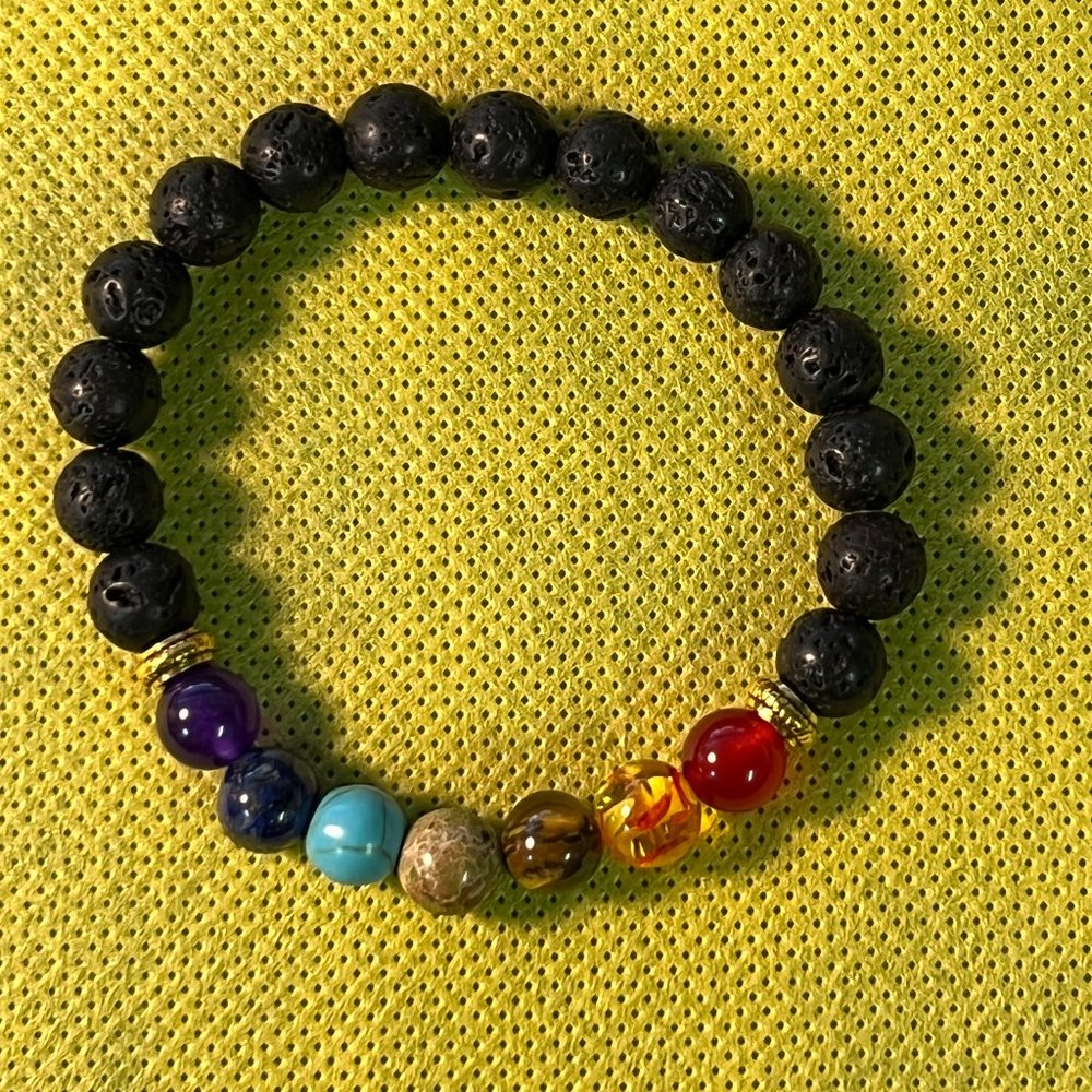 Black Lava Stone 7 Chakra Healing Balance Aromatherapy Stretch Bracelet
